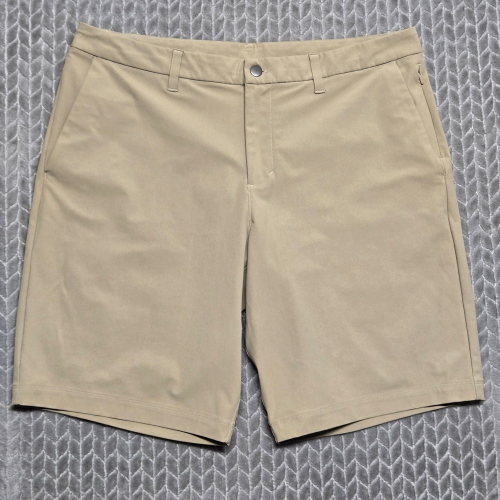 Lululemon Commission Short 9 Classic Khaki Tan Mens 36 Warpstreme Chino Golf